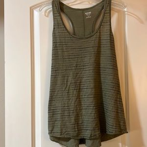 Women’s XL Green Halter top striped